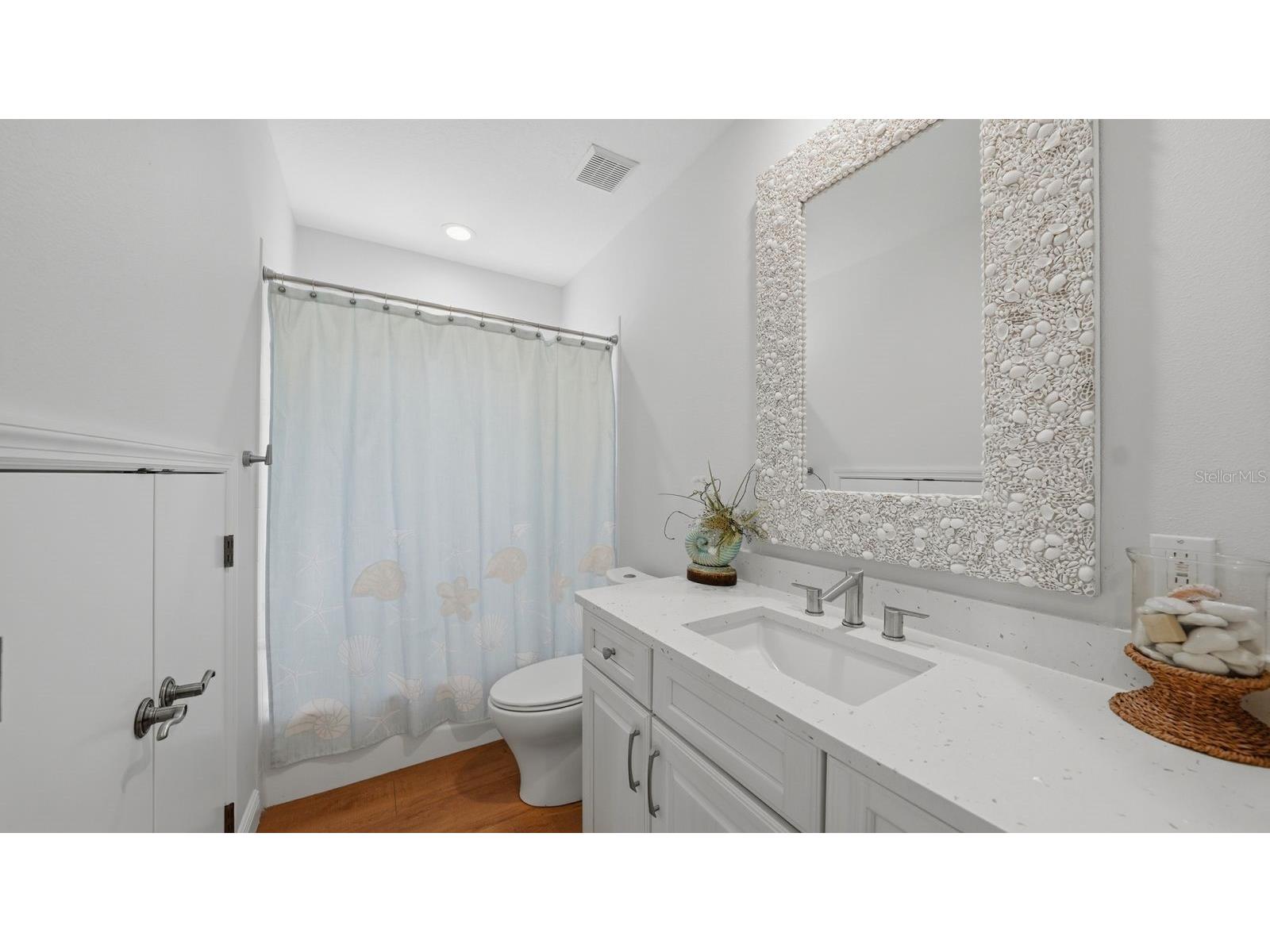 523 Juan Anasco Drive Longboat Key FL 34228 A4694601 image40
