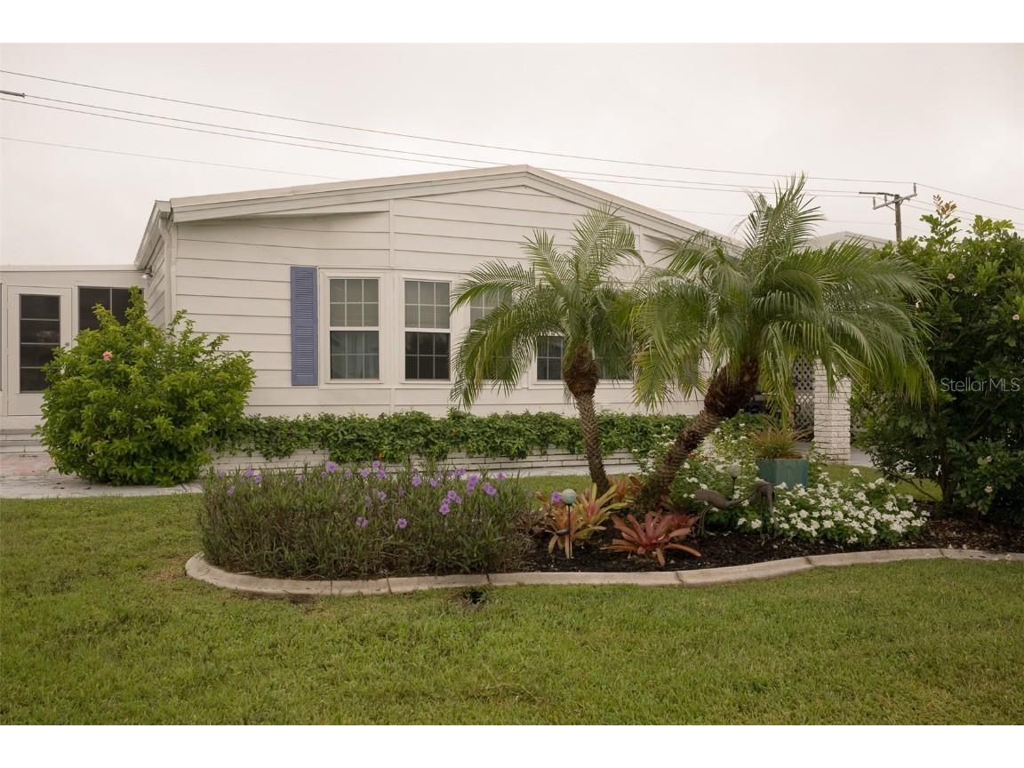 523 La Playa Circle North Port FL 34287 T3477398 image1