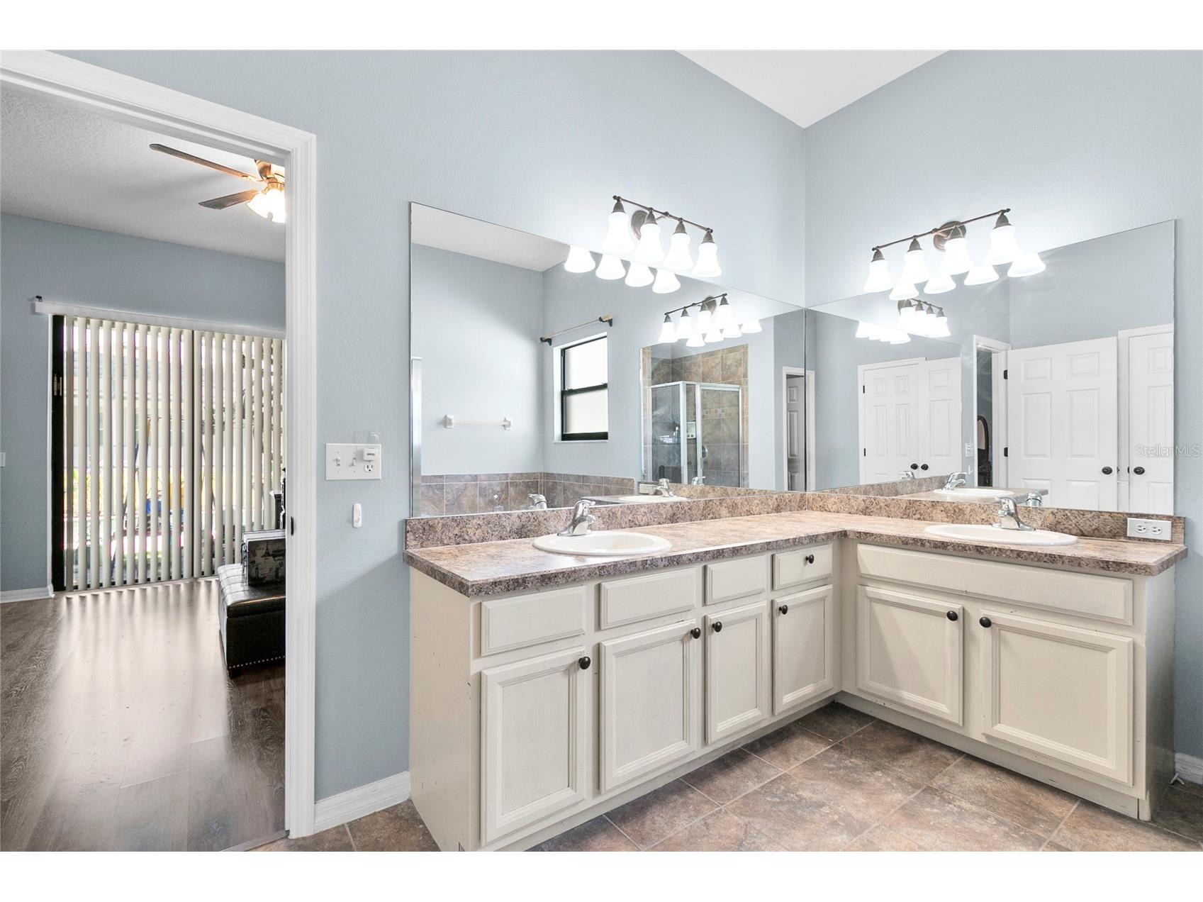 523 Lake Davenport Circle Davenport FL 33837 O6408138 image17