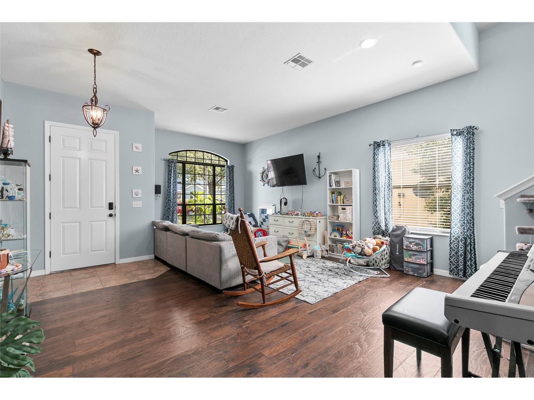 523 Lake Davenport Circle Davenport FL 33837 O6408138 image5