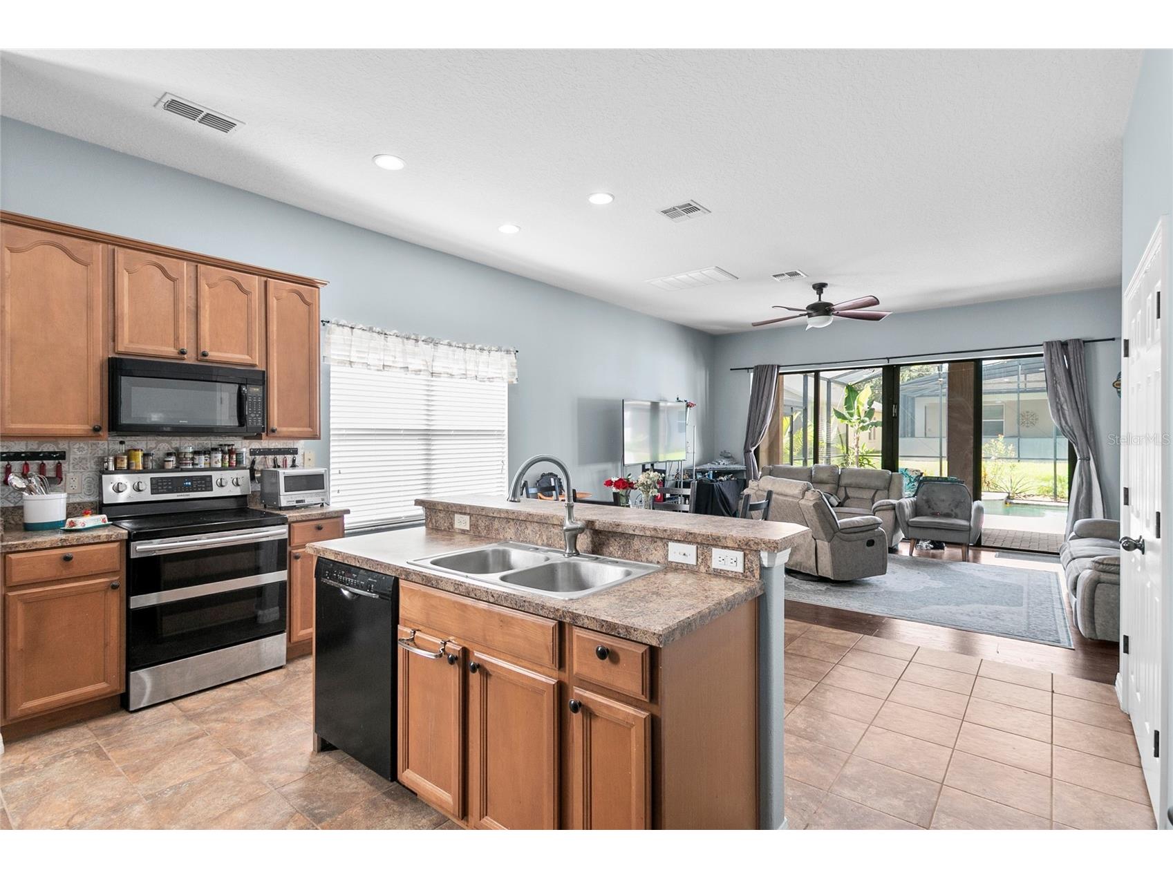 523 Lake Davenport Circle Davenport FL 33837 O6408138 image7