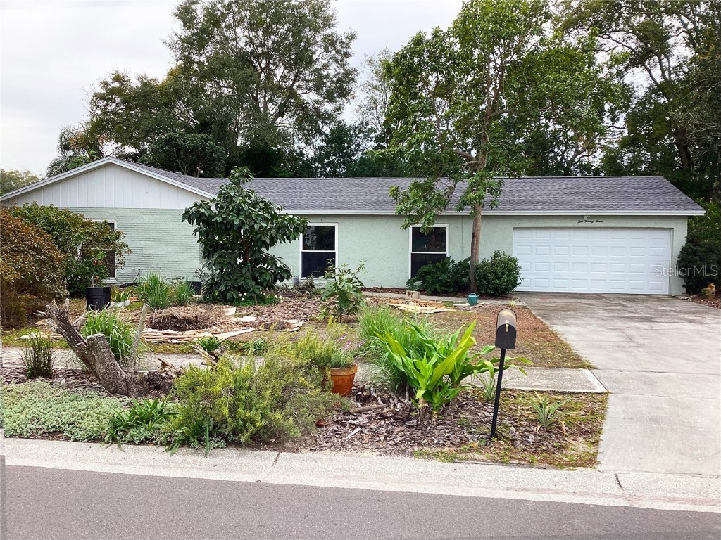 523 Lantern Circle Temple Terrace FL 33617 U8234721 image1