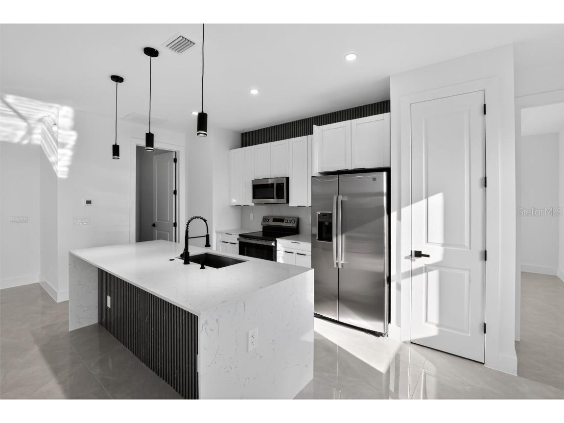 523 NW 26th Place Cape Coral FL 33993 O6348582 image4