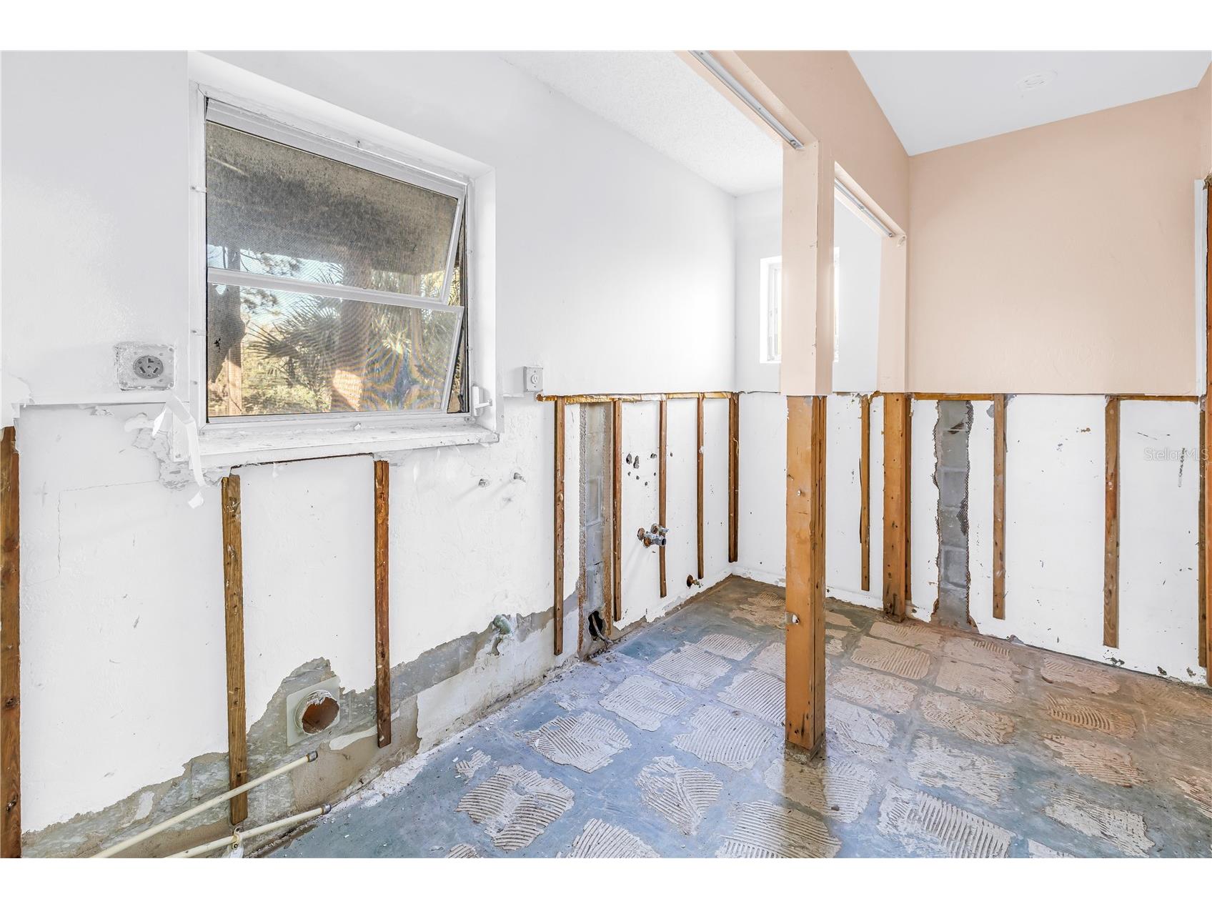 523 Reid Street Sarasota FL 34242 A4681042 image21