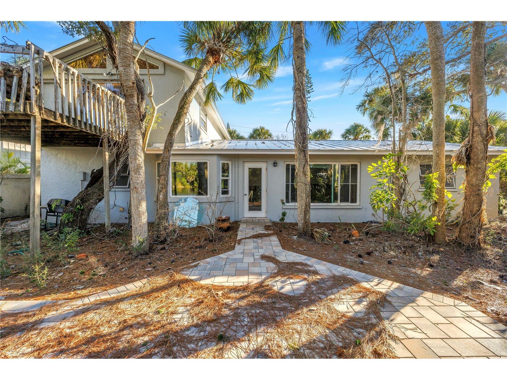 523 Reid Street Sarasota FL 34242 A4681042 image32