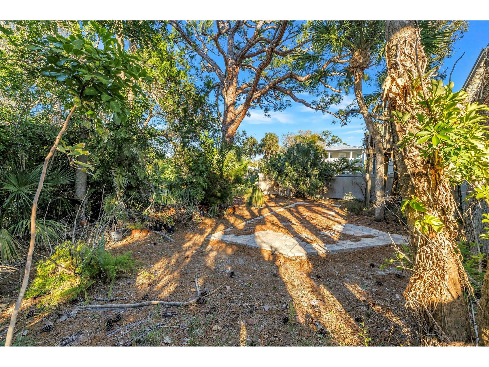 523 Reid Street Sarasota FL 34242 A4681042 image34