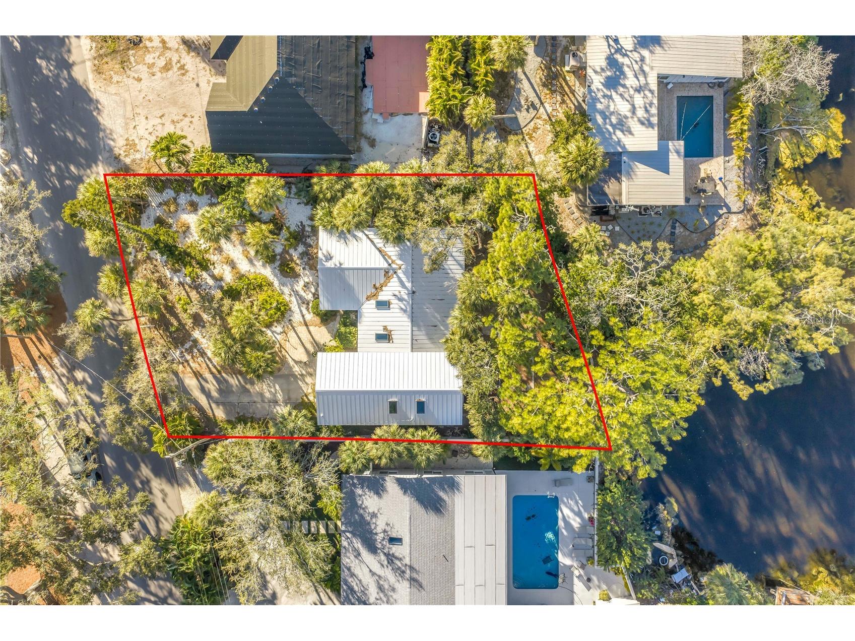 523 Reid Street Sarasota FL 34242 A4681042 image37