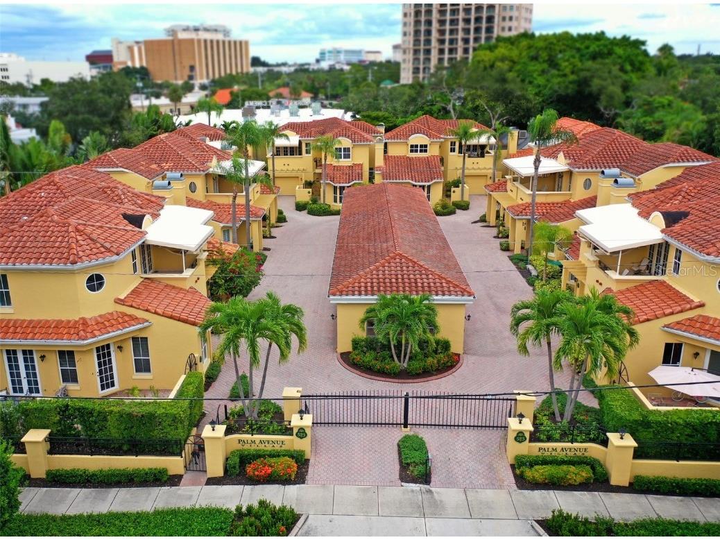 523 S Palm Avenue #8 Sarasota FL 34236 A4513947 image1