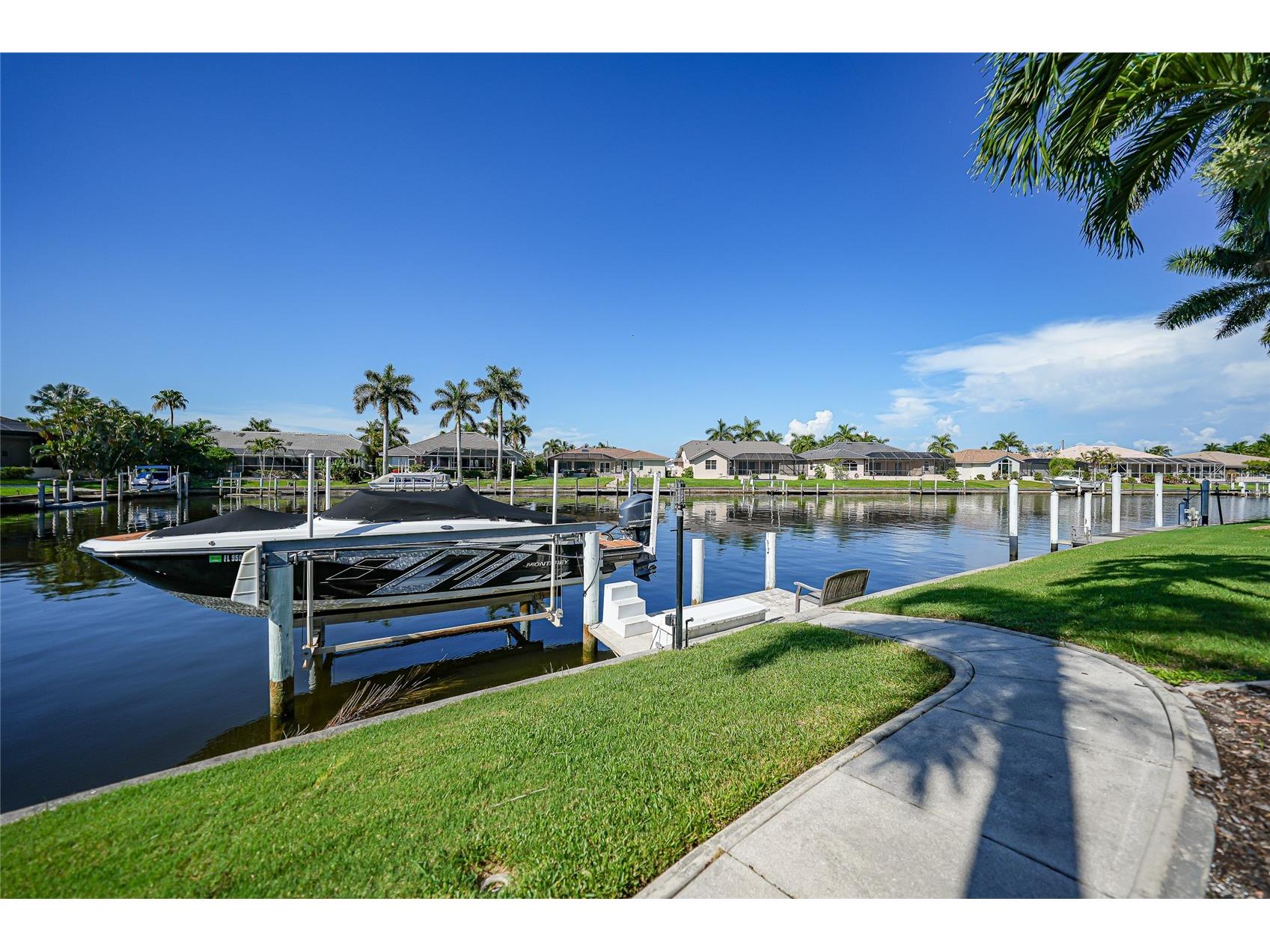 523 Saint Girons Court Punta Gorda FL 33950 C7528129 image4