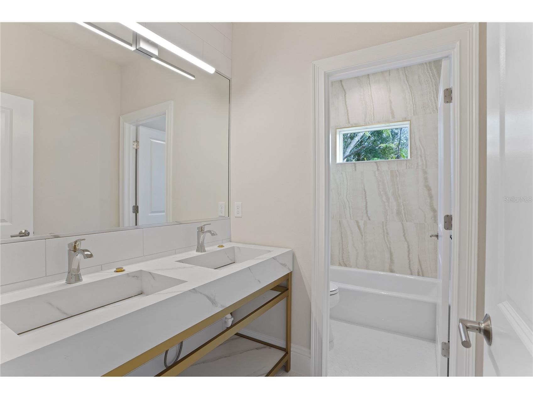 523 Sanctuary Golf Place Apopka FL 32712 O6373507 image41