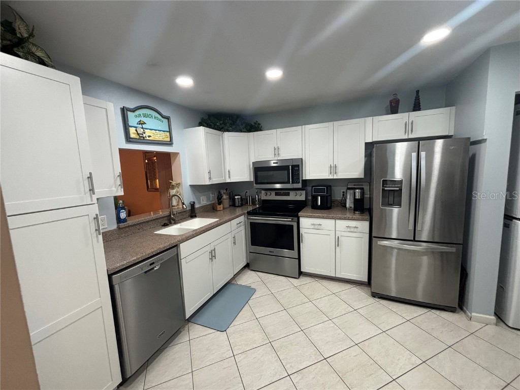 523 Spring Lakes Boulevard #523 Bradenton FL 34210 A4671384 image8