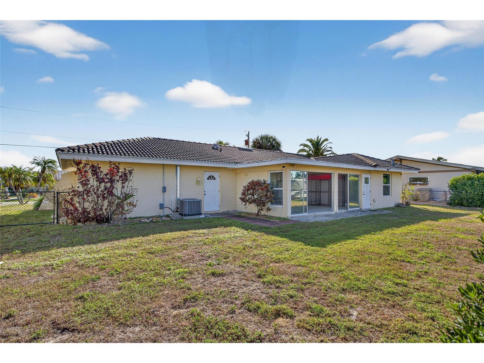 523 Via Cintia Punta Gorda FL 33950 C7522234 image19