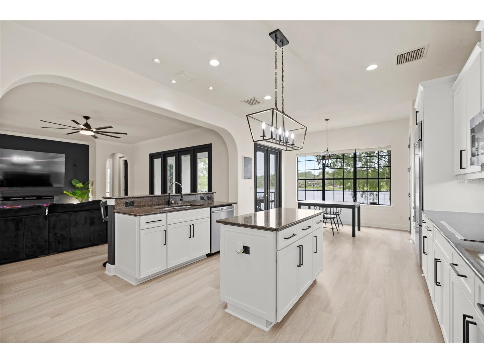 523 W Blue Water Edge Drive Eustis FL 32736 - Blue Lake O6410737 image5
