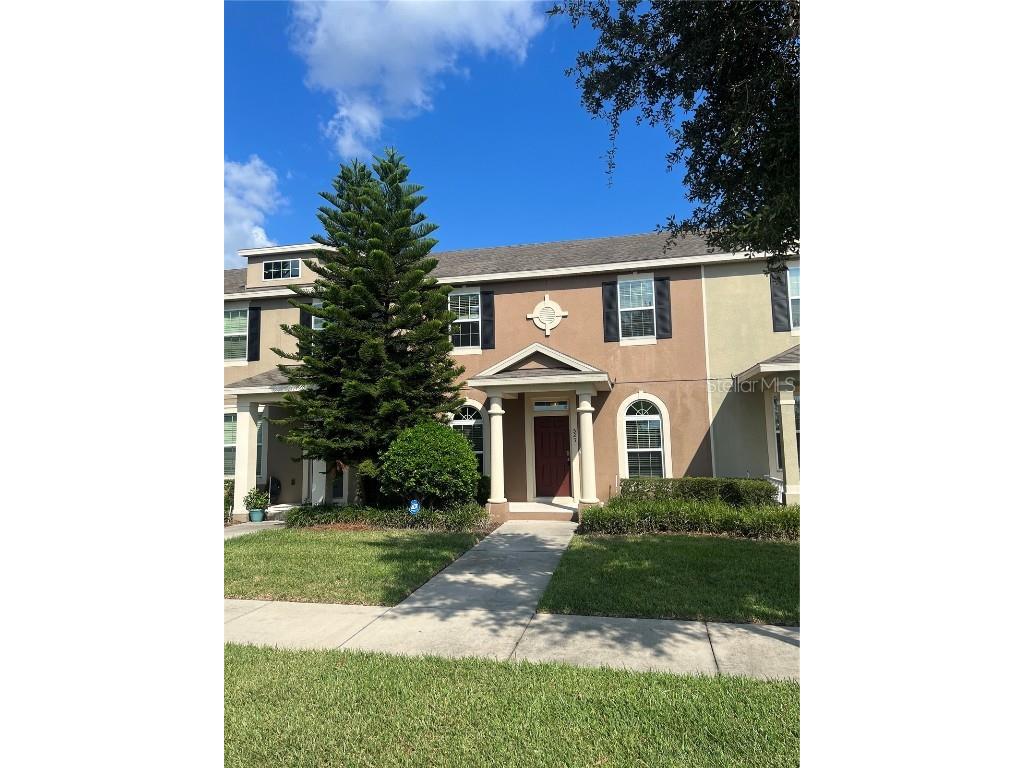 523 Waterside Pointe Drive Groveland FL 34736 O6132594 image1