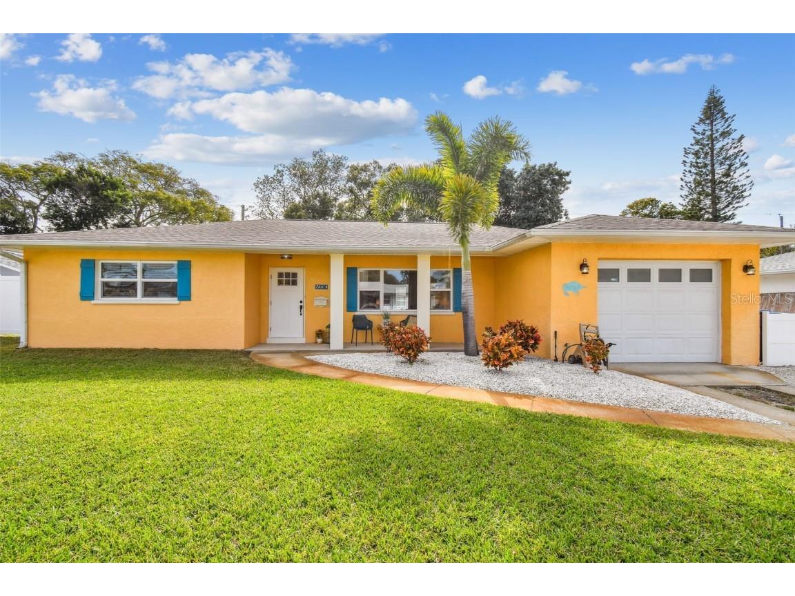 5230 34th Avenue N Saint Petersburg FL 33710 U8226082 image1
