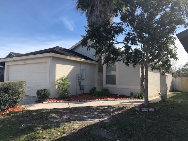 5230 Florida Holly Drive Orlando FL 32811 O5985876 image1