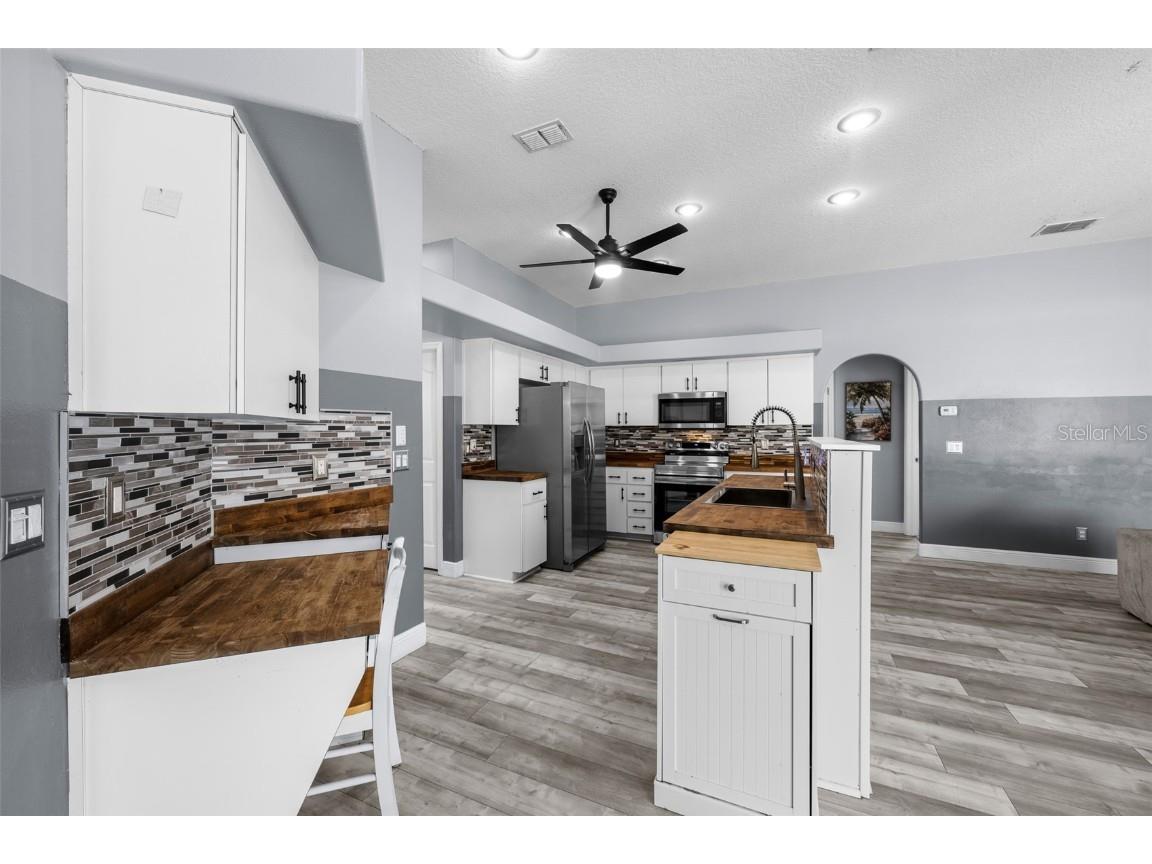 5230 Halstead Lane Zephyrhills FL 33541 TB8430479 image13