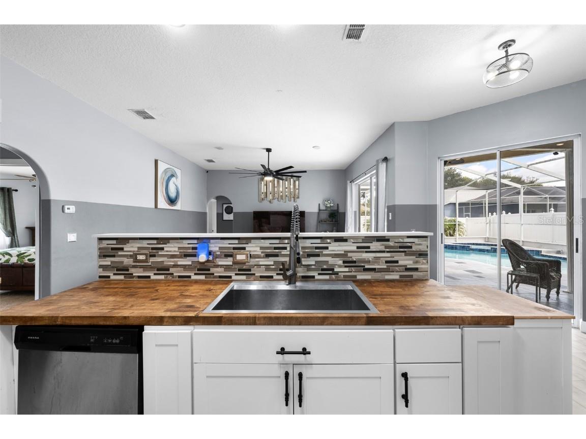 5230 Halstead Lane Zephyrhills FL 33541 TB8430479 image14