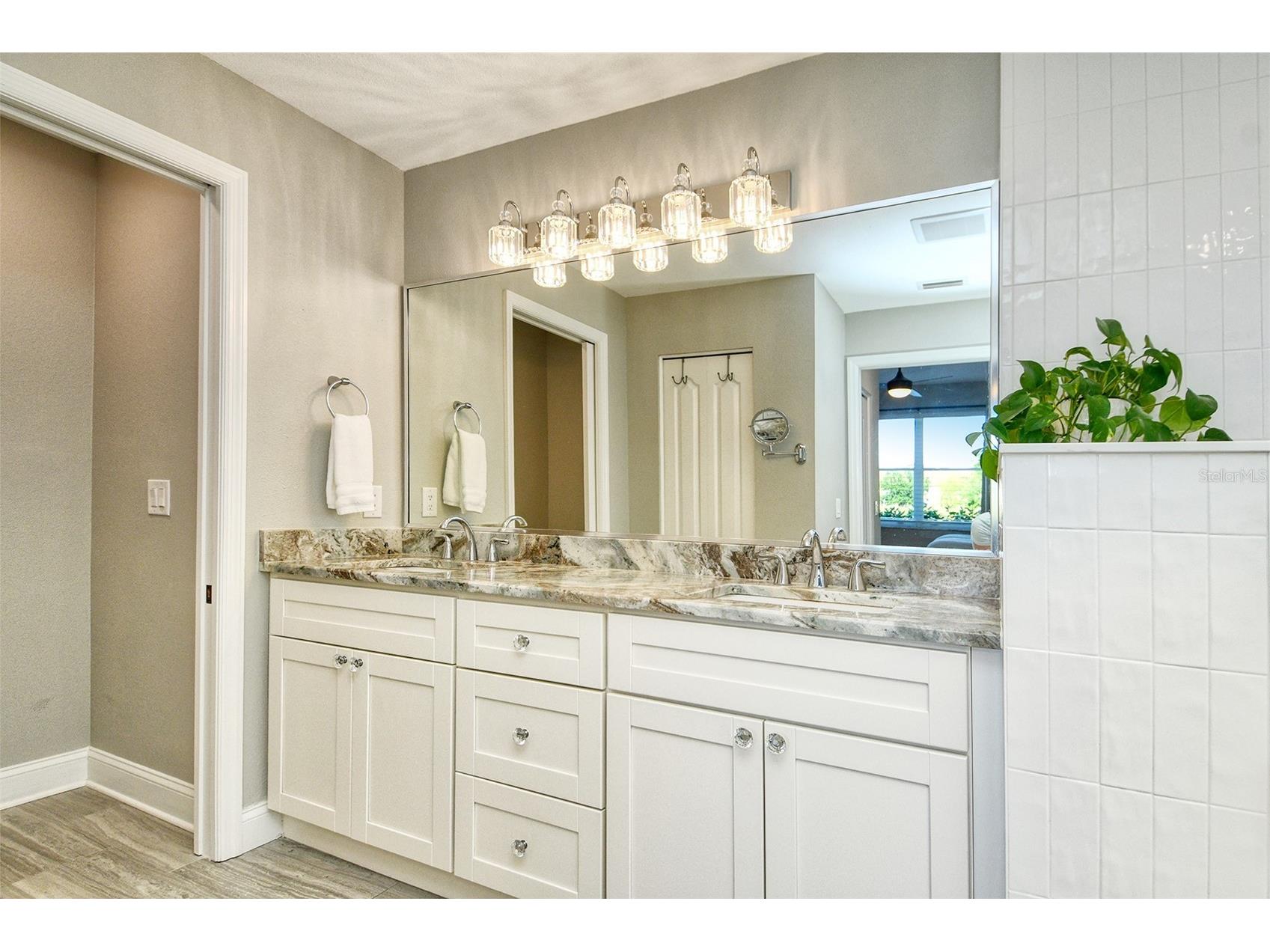 5230 Hyland Hills Avenue # 1311 Sarasota FL 34241 A4690597 image27