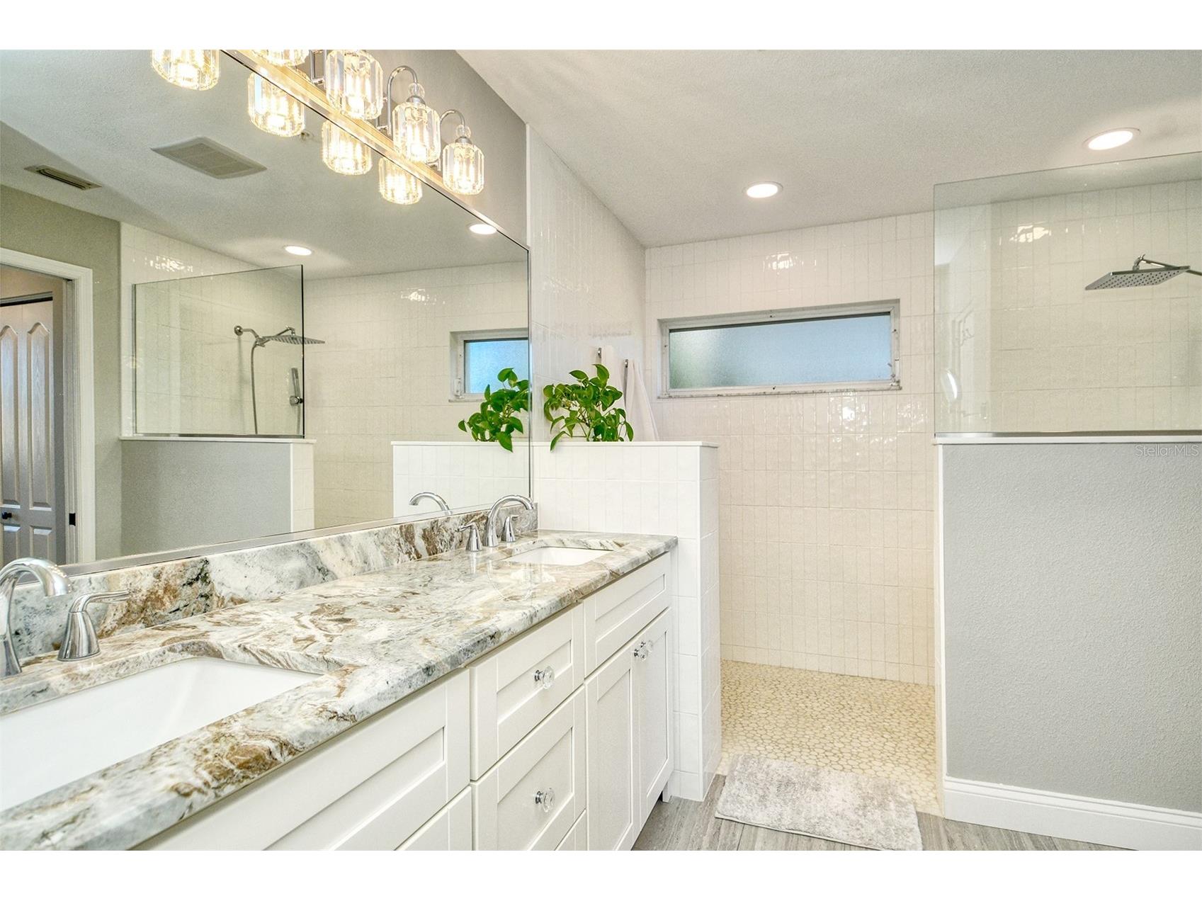 5230 Hyland Hills Avenue # 1311 Sarasota FL 34241 A4690597 image28