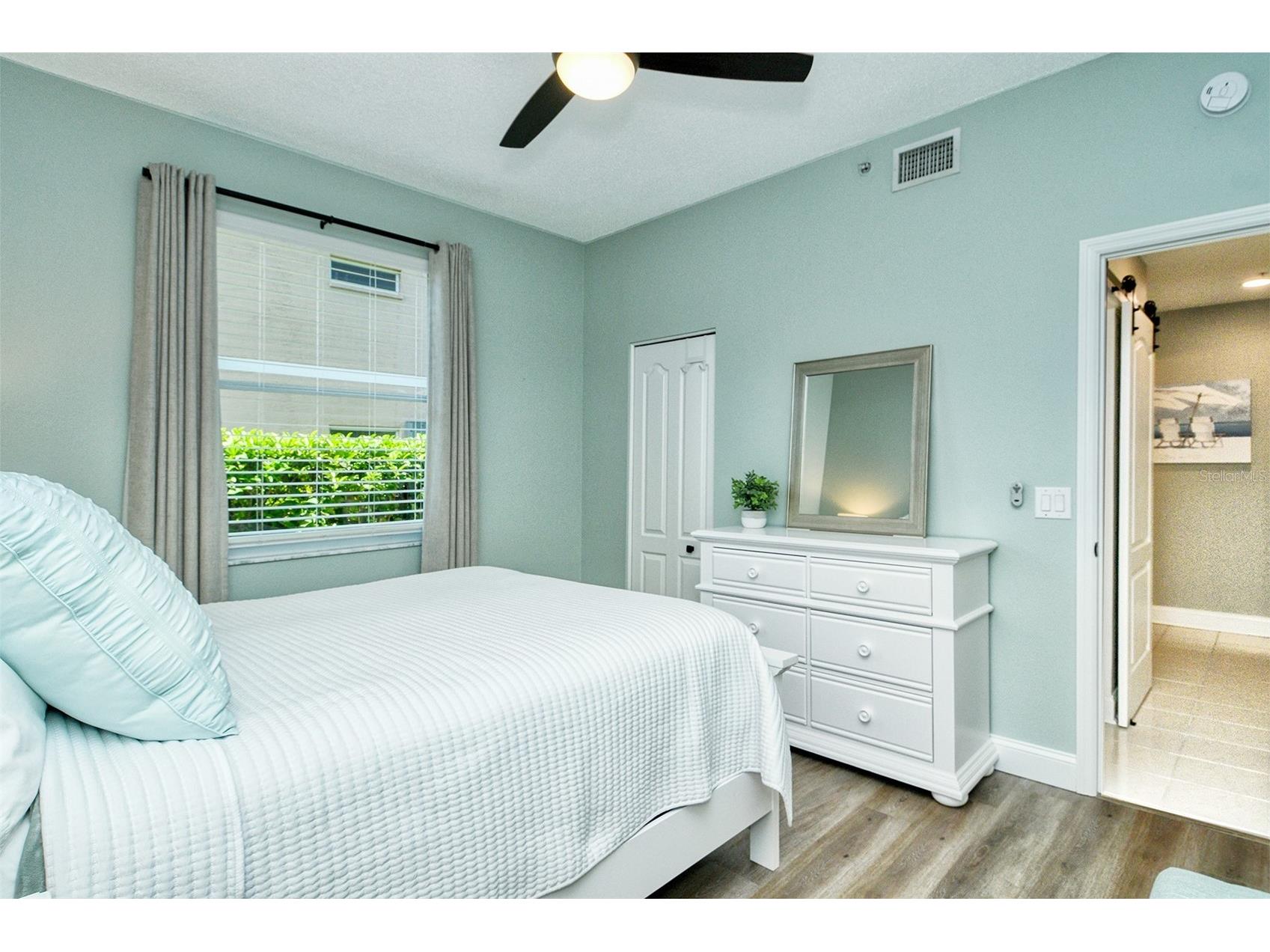 5230 Hyland Hills Avenue # 1311 Sarasota FL 34241 A4690597 image30
