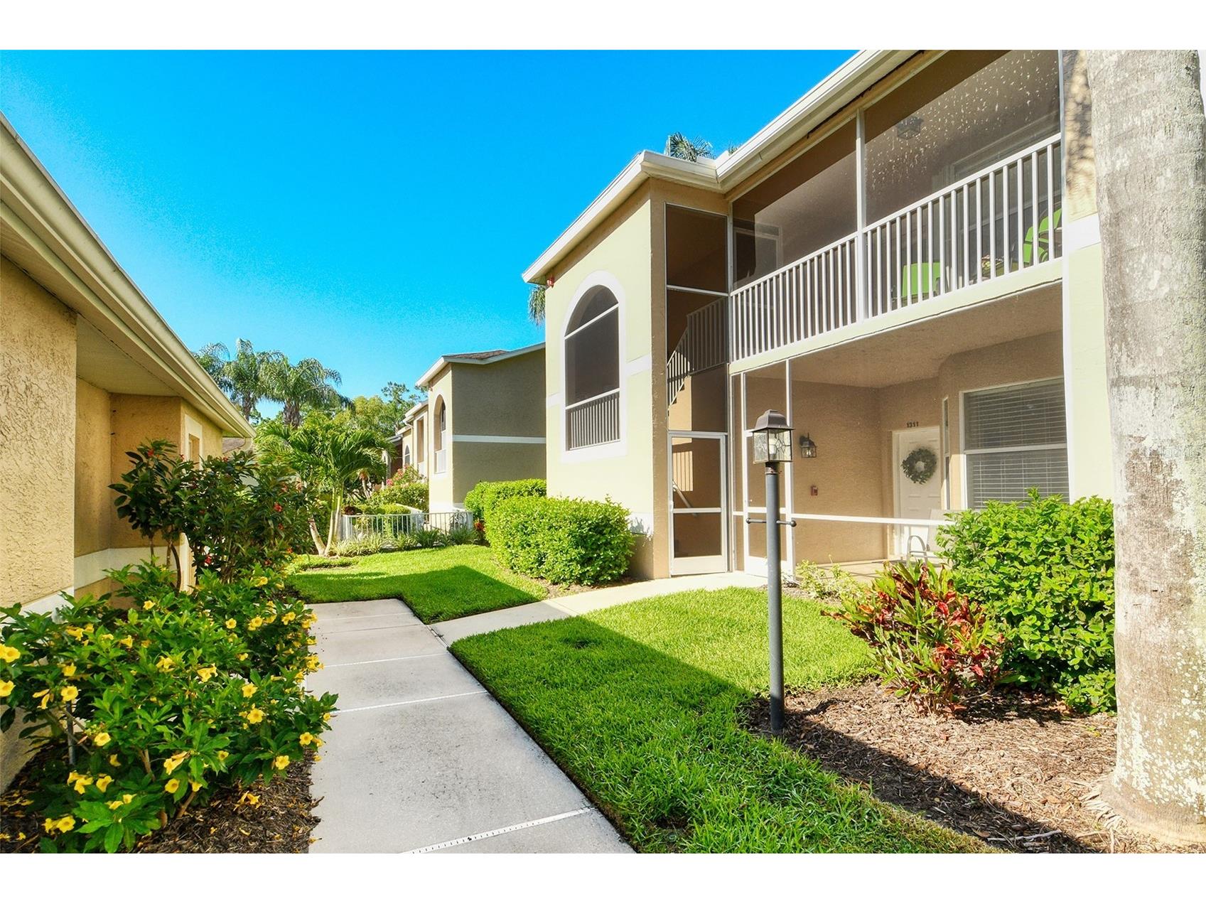 5230 Hyland Hills Avenue # 1311 Sarasota FL 34241 A4690597 image5