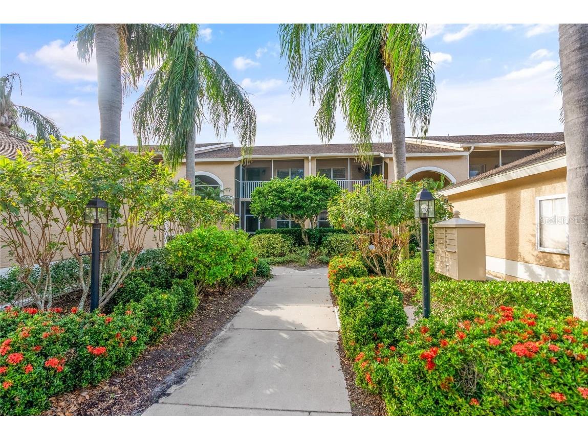 5230 Hyland Hills Avenue #1314 Sarasota FL 34241 A4629336 image1