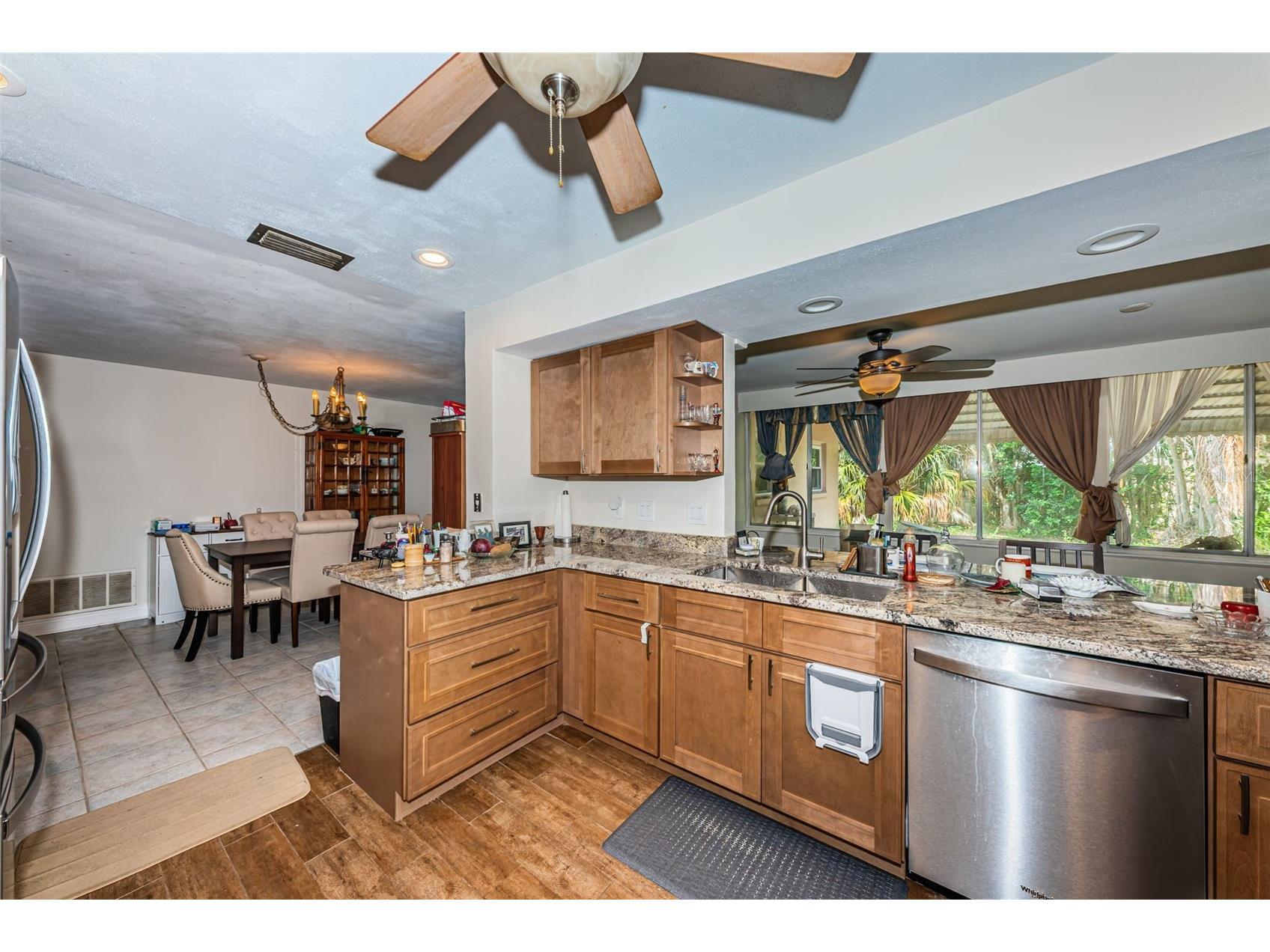5230 Venetian Boulevard NE Saint Petersburg FL 33703 TB8528202 image12