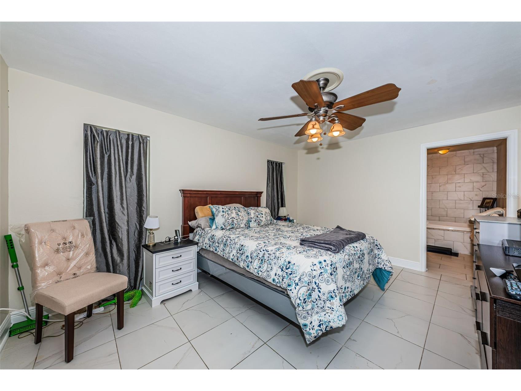 5230 Venetian Boulevard NE Saint Petersburg FL 33703 TB8528202 image19