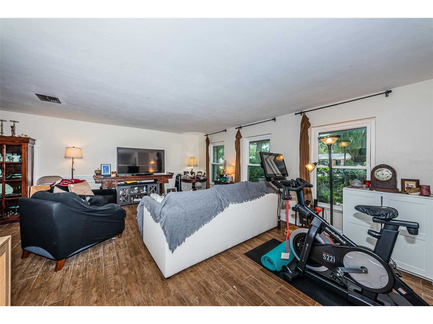 5230 Venetian Boulevard NE Saint Petersburg FL 33703 TB8528202 image4