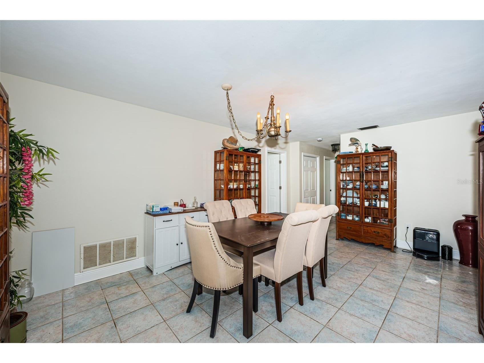 5230 Venetian Boulevard NE Saint Petersburg FL 33703 TB8528202 image8