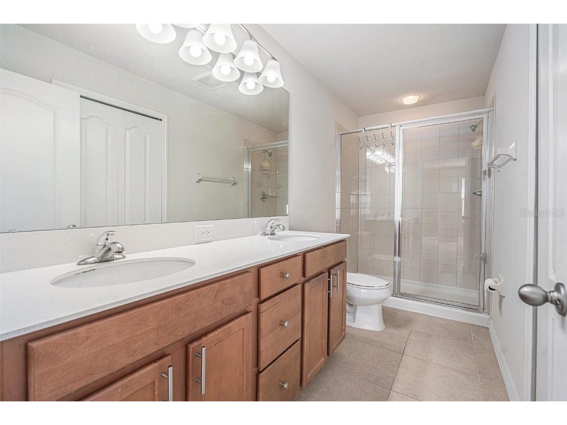 5231 Bay Isle Circle Clearwater FL 33760 TB8406855 image16