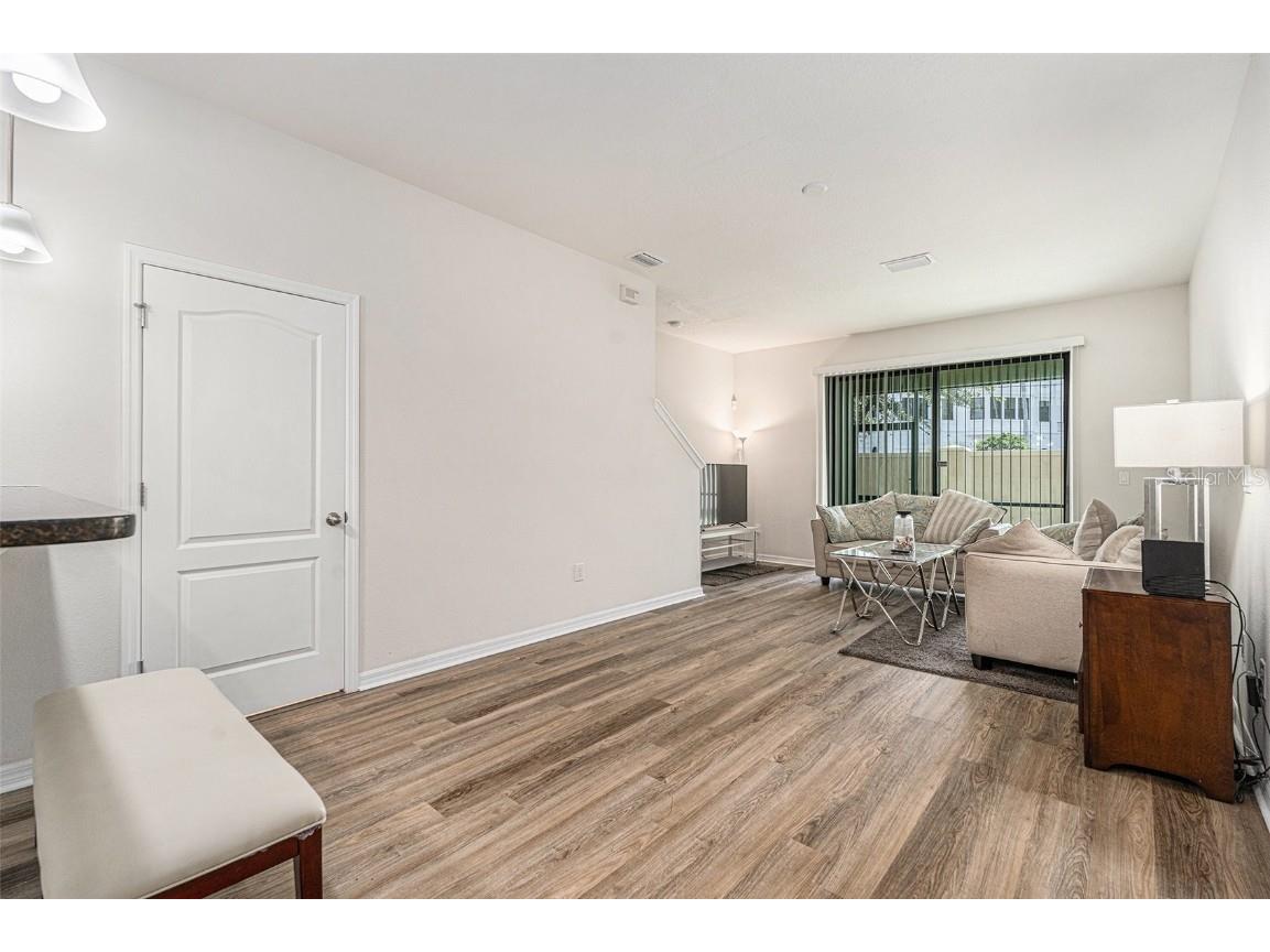 5231 Bay Isle Circle Clearwater FL 33760 TB8406855 image3