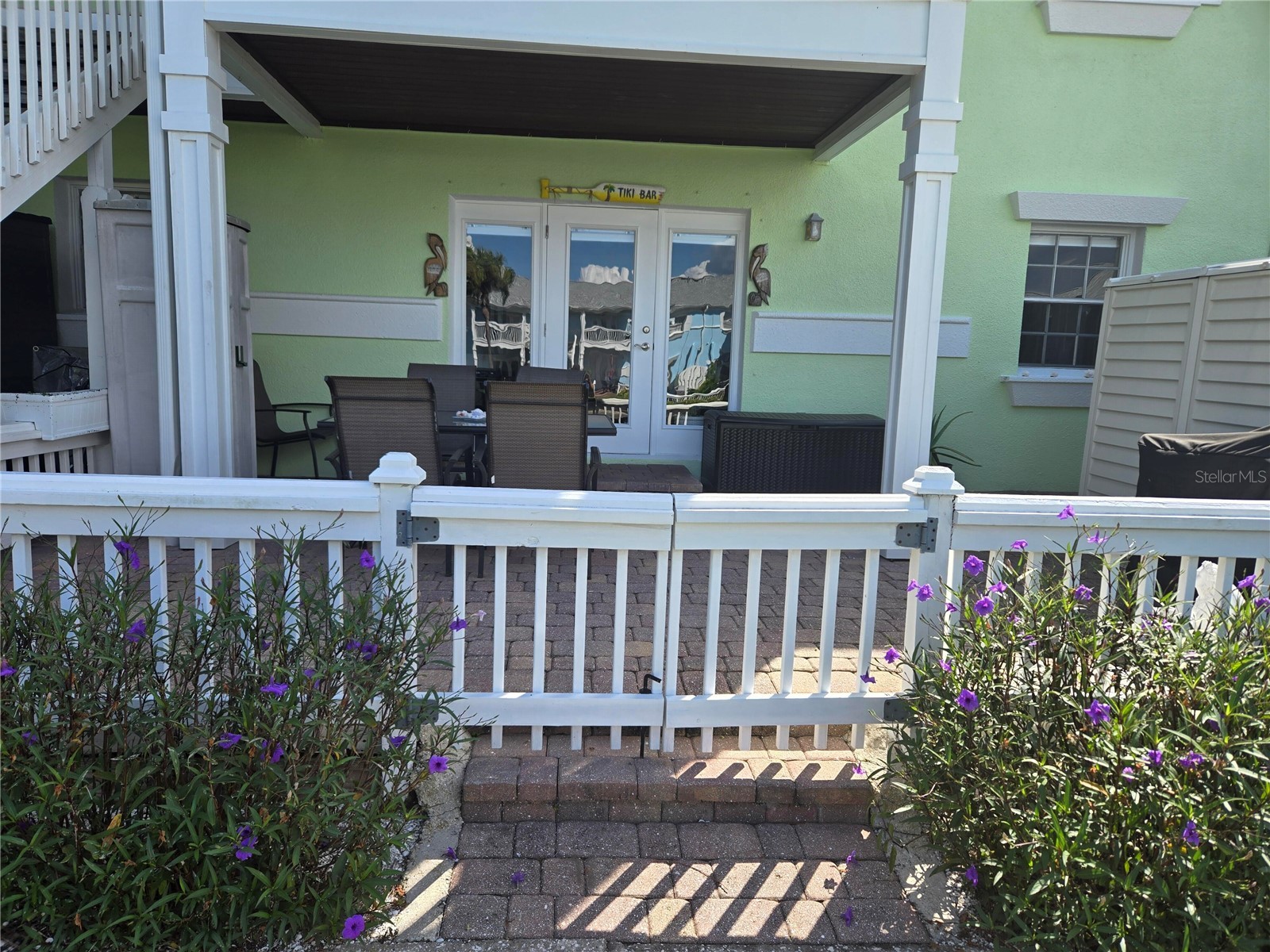 5231 Beach Drive SE #A Saint Petersburg FL 33705 O6414350 image1