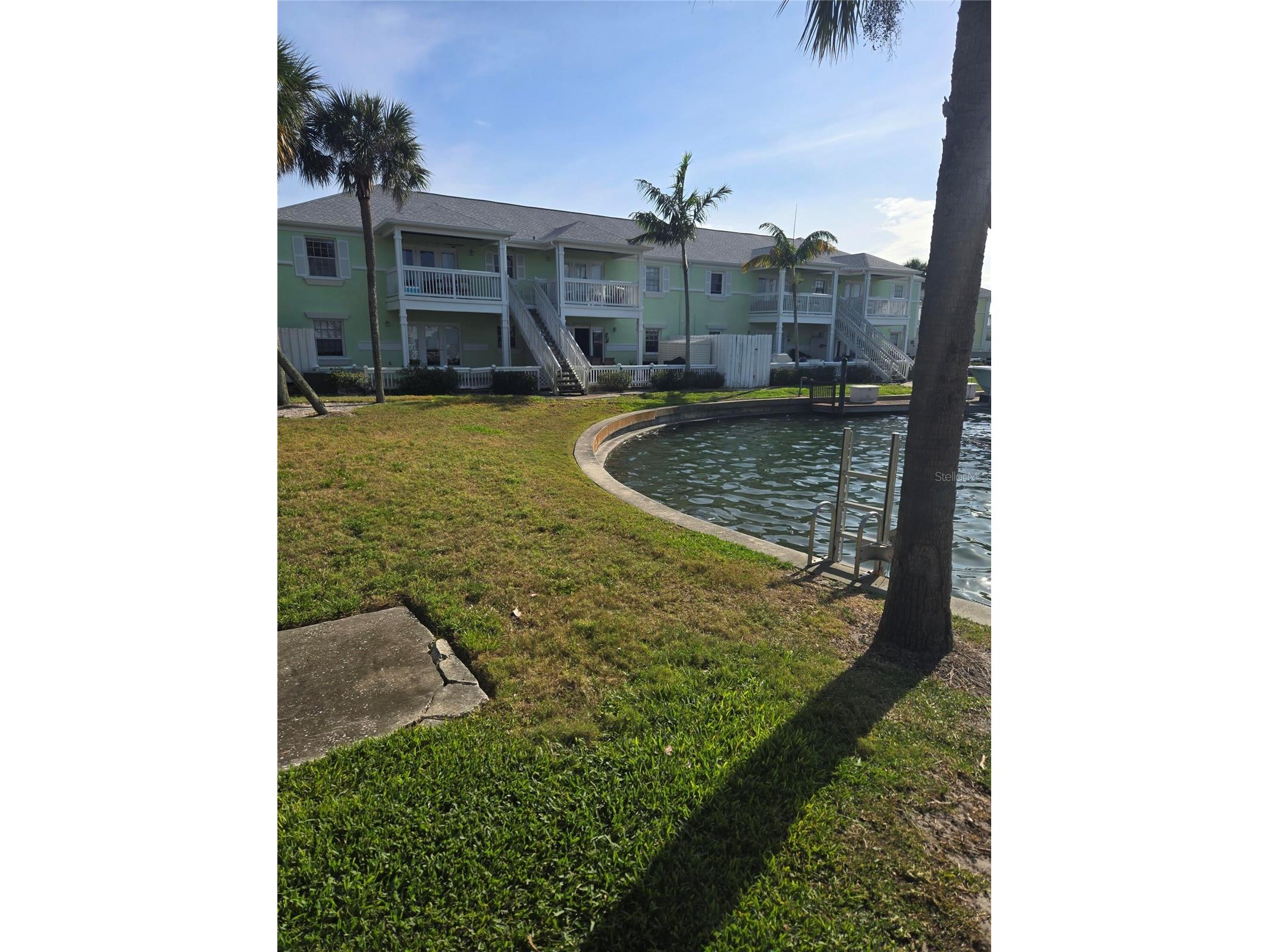 5231 Beach Drive SE #A Saint Petersburg FL 33705 O6414350 image2