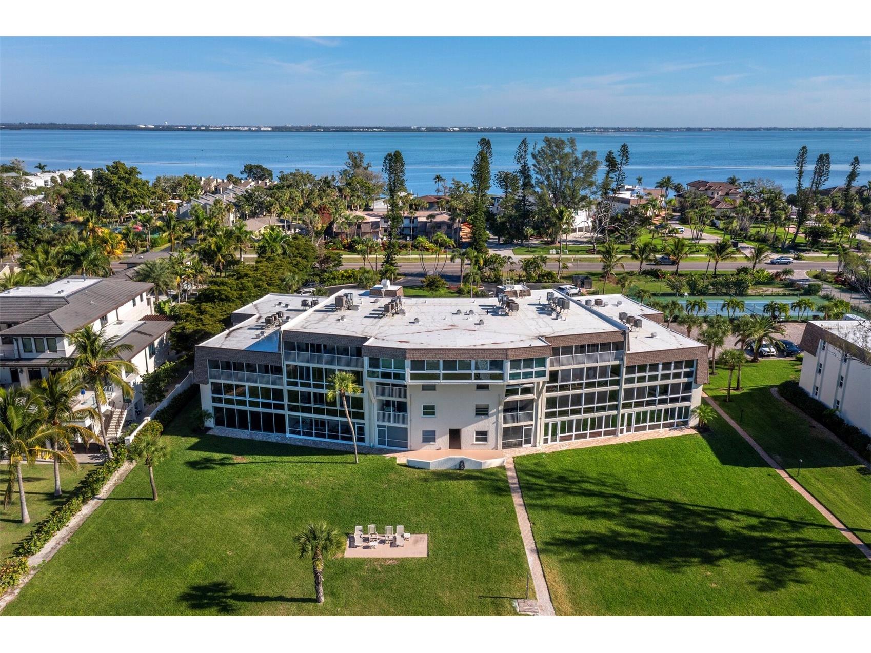 5231 Gulf Of Mexico Drive #104 Longboat Key FL 34228 - GULF OF MEXICO A4676730 image39