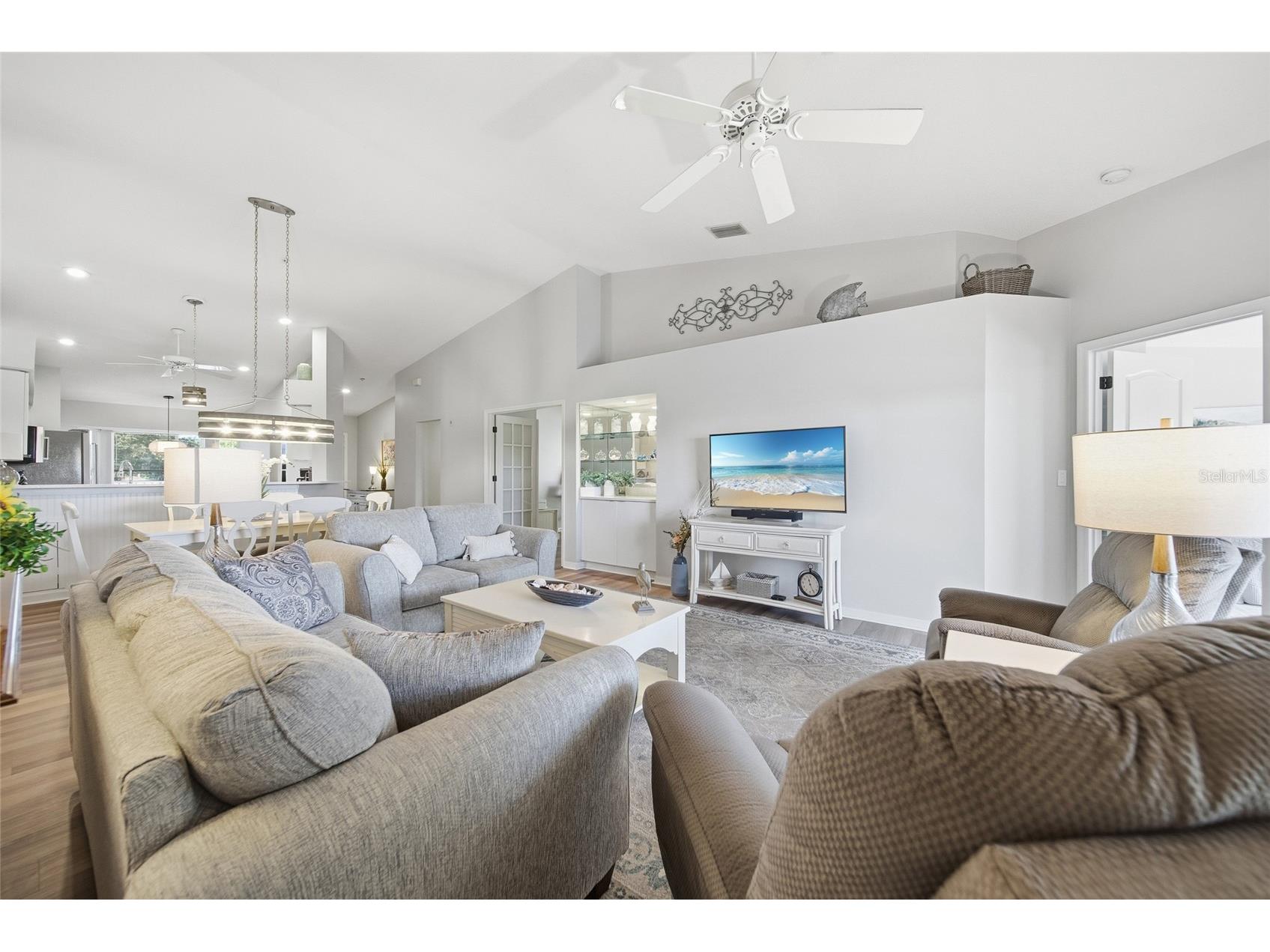 5231 Mahogany Run Avenue #321 Sarasota FL 34241 A4680494 image8