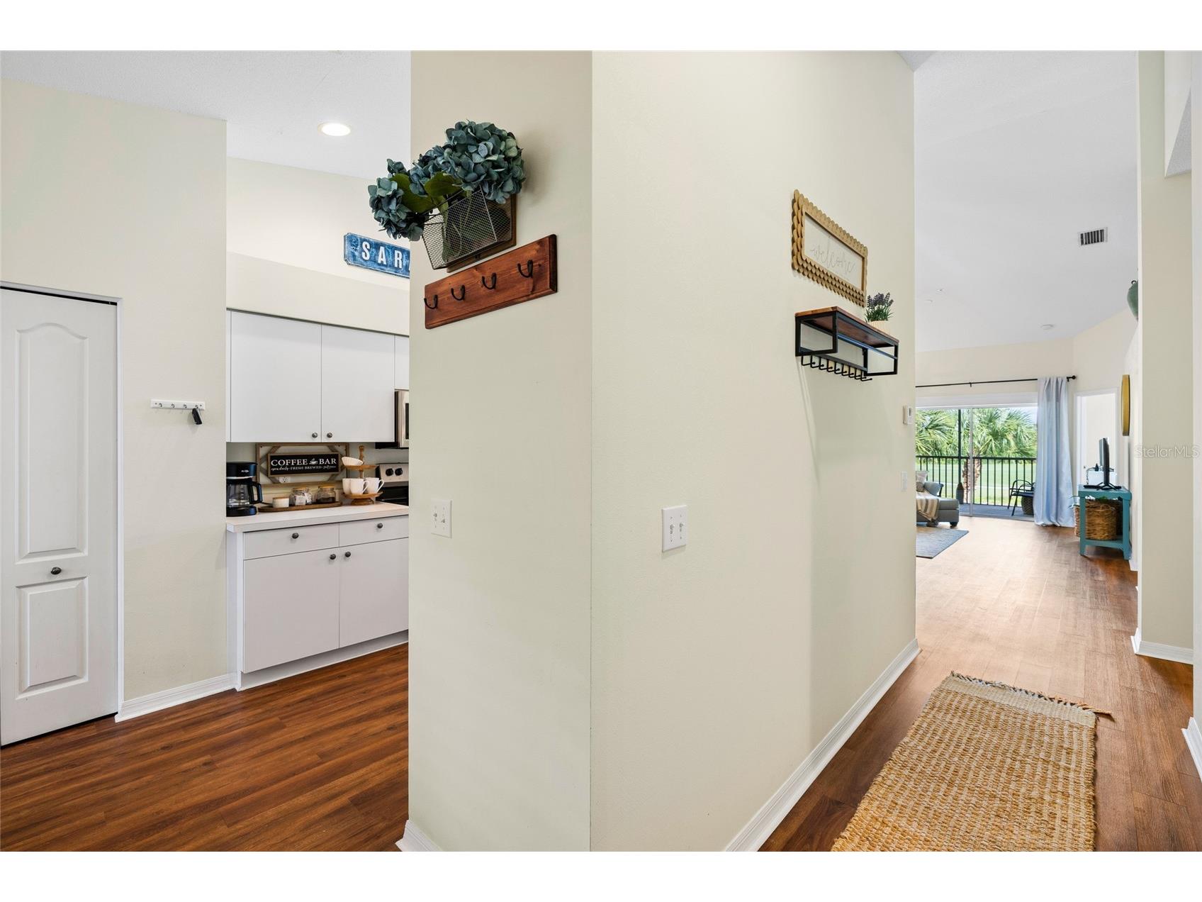 5231 Mahogany Run Avenue #325 Sarasota FL 34241 TB8500121 image4