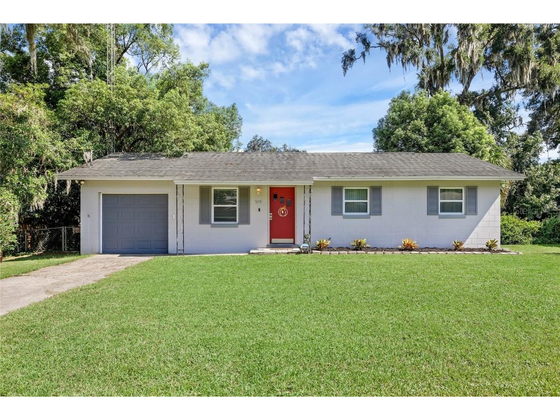 5231 SE 114th Place Belleview FL 34420 O6235263 image1