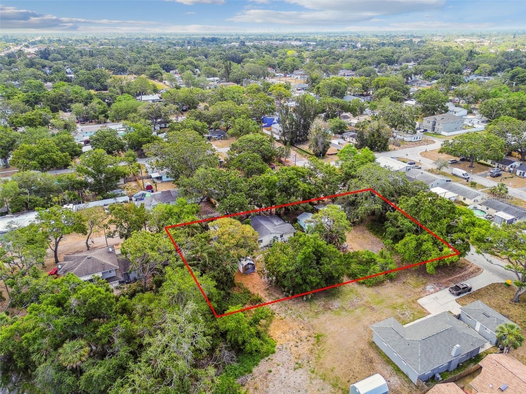 5232 72nd Way N Saint Petersburg FL 33709 TB8385226 image1