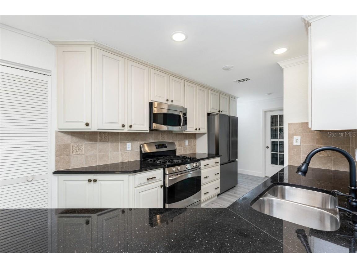 5232 Conner Terrace Port Charlotte FL 33981 - MYAKKA RIVER D6141862 image10