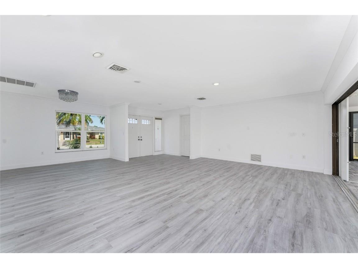 5232 Conner Terrace Port Charlotte FL 33981 - MYAKKA RIVER D6141862 image4