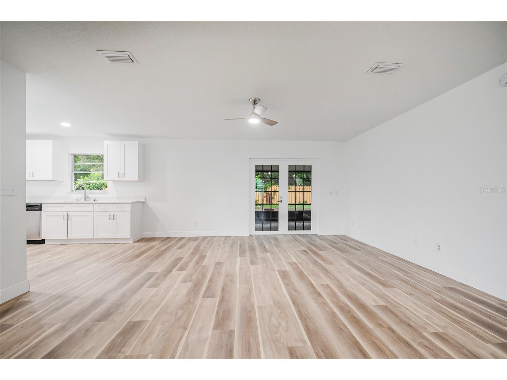 5232 Crisfield Court Orlando FL 32808 S5151668 image11