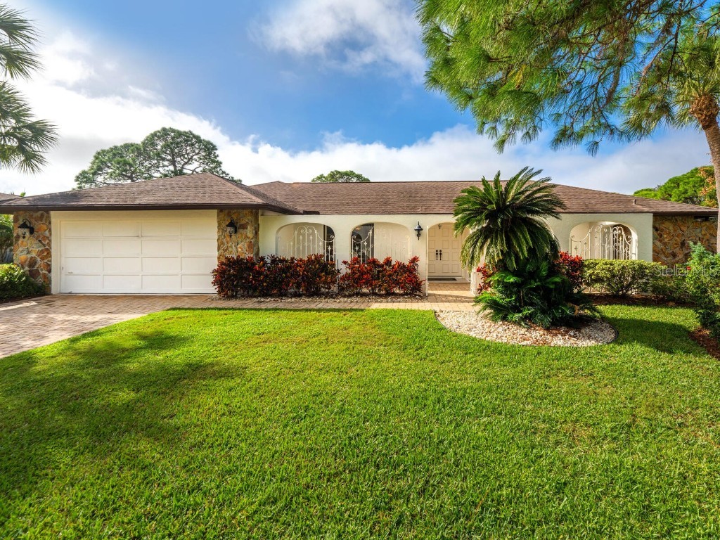 5232 Everwood Run Sarasota FL 34235 A4589844 image1