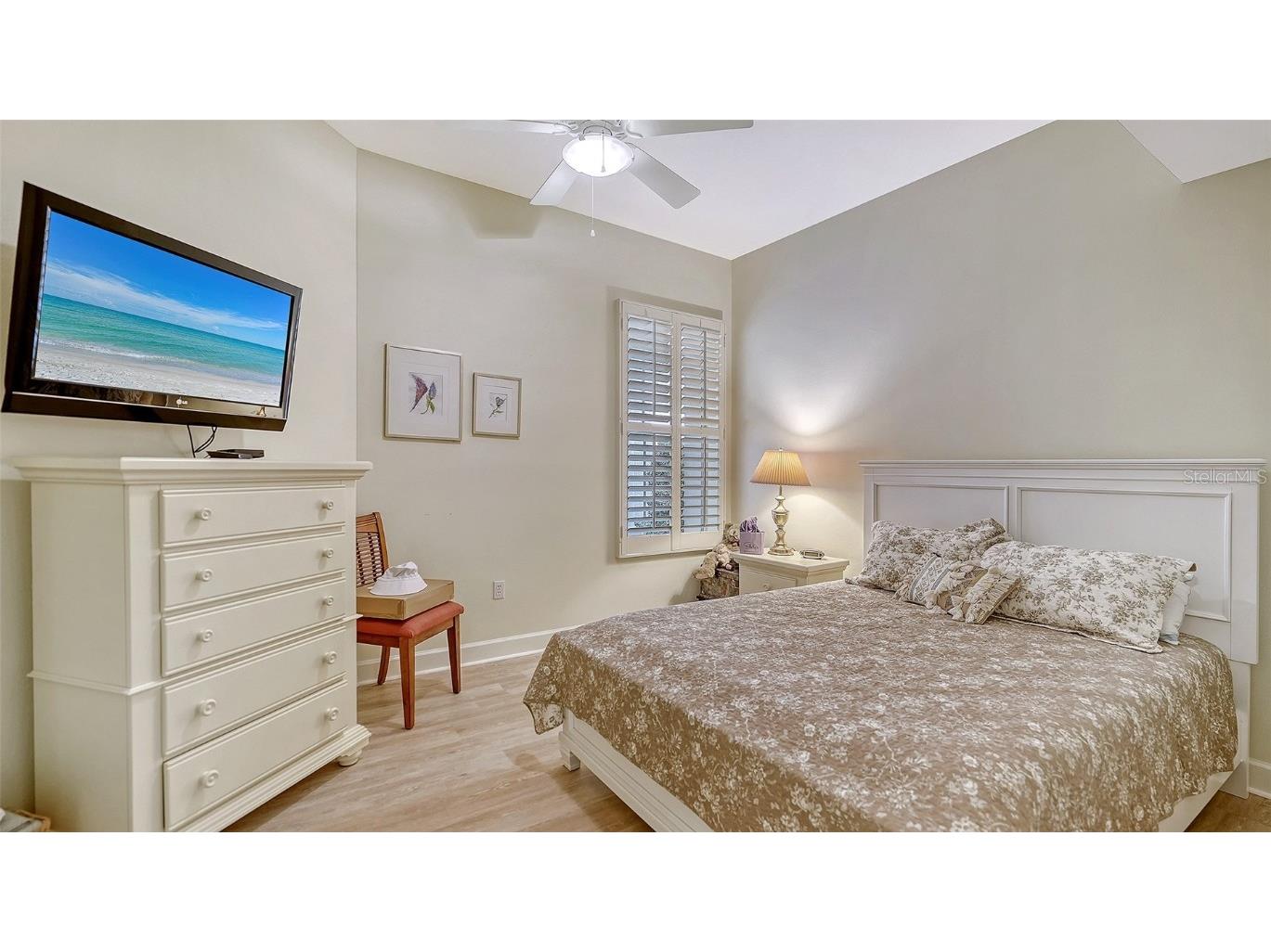 5232 Parisienne Place #101B31 Sarasota FL 34238 A4671434 image25