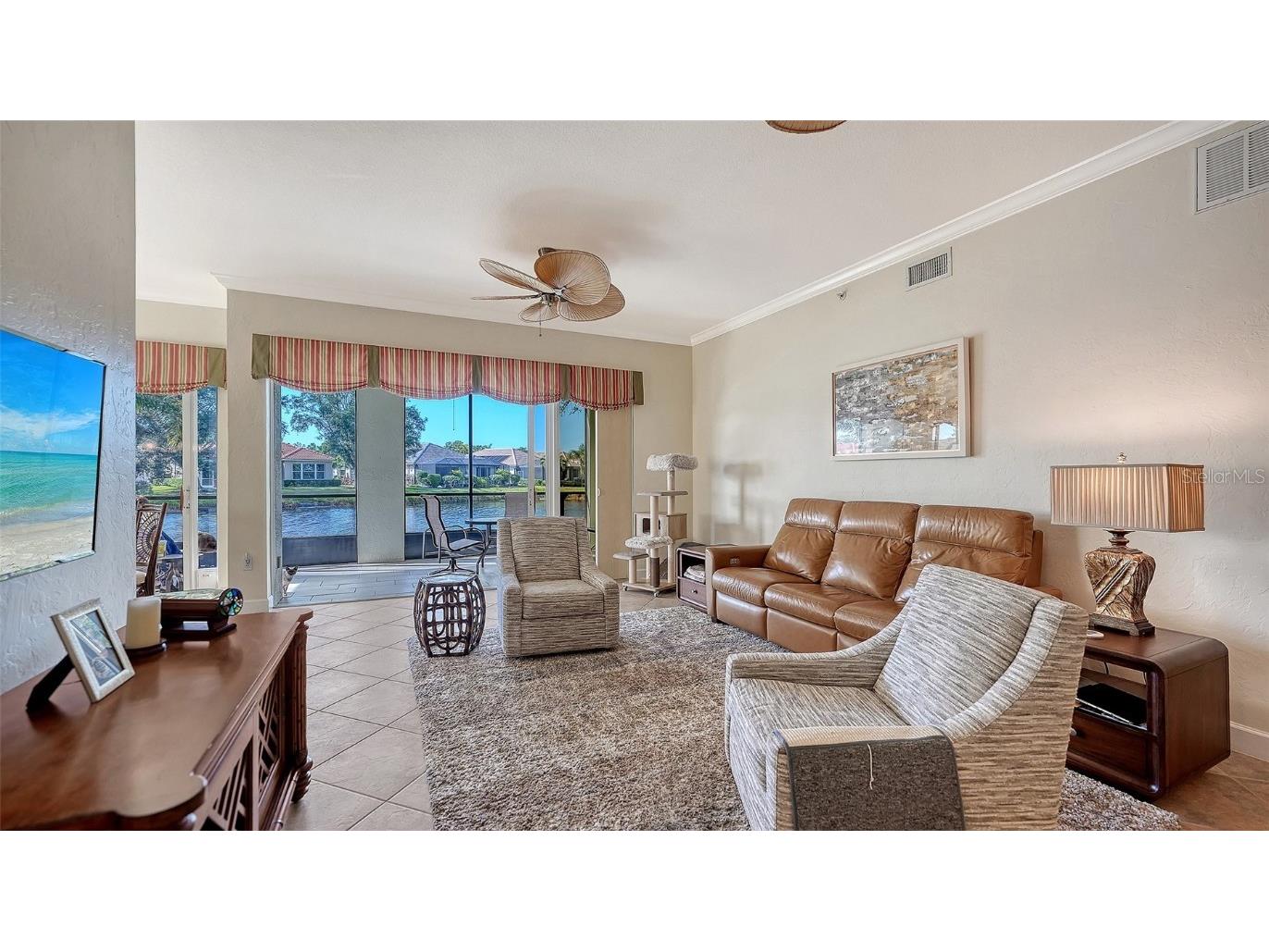 5232 Parisienne Place #101B31 Sarasota FL 34238 A4671434 image9