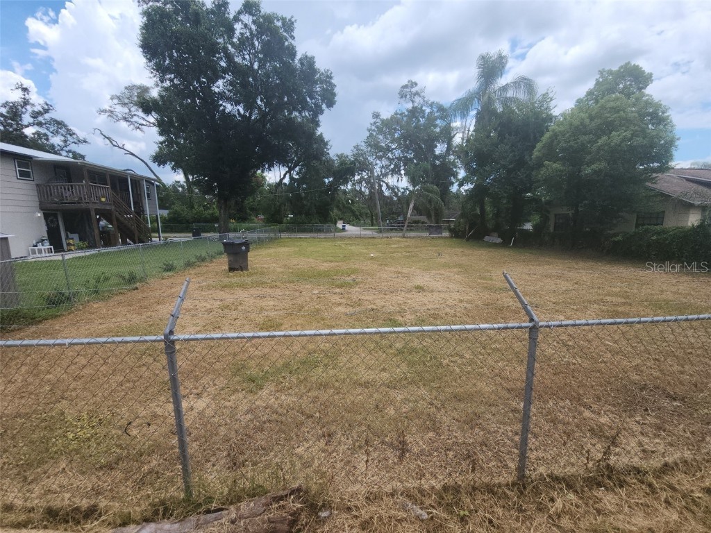 5232 Pine Street Seffner FL 33584 TB8407776 image12