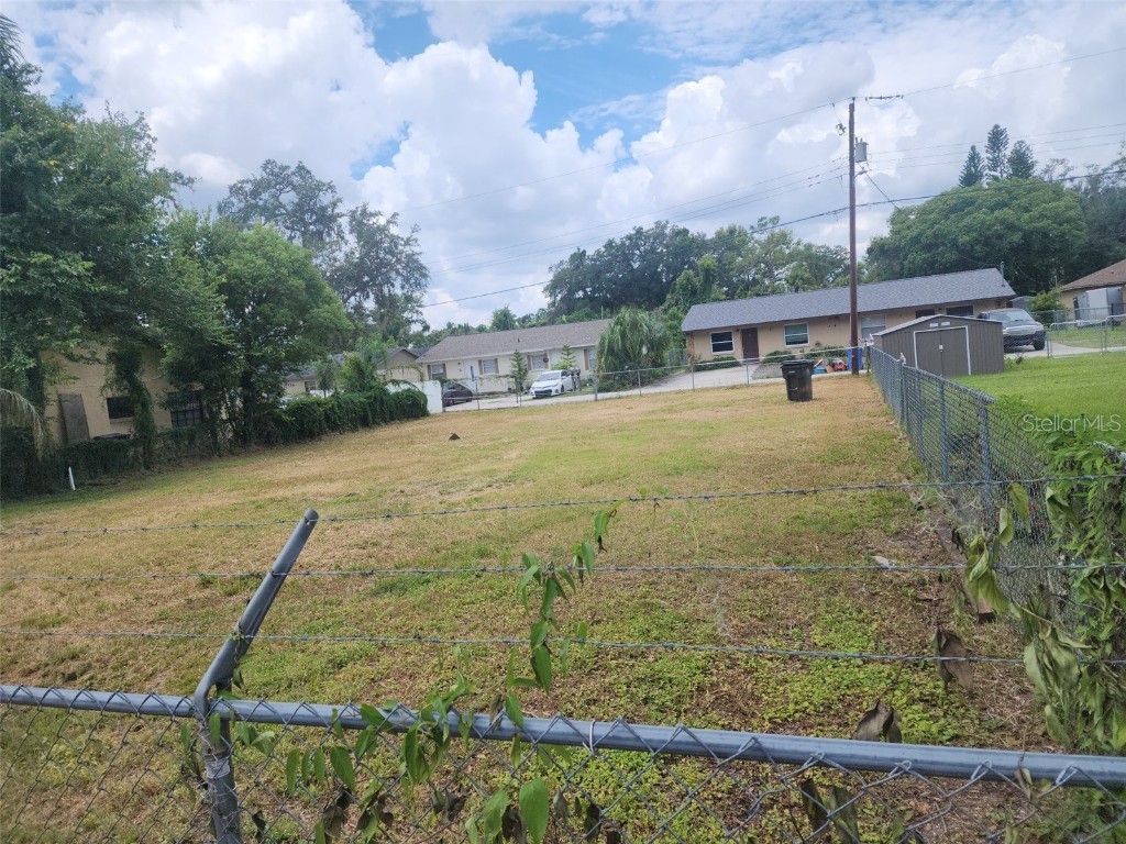 5232 Pine Street Seffner FL 33584 TB8407776 image7