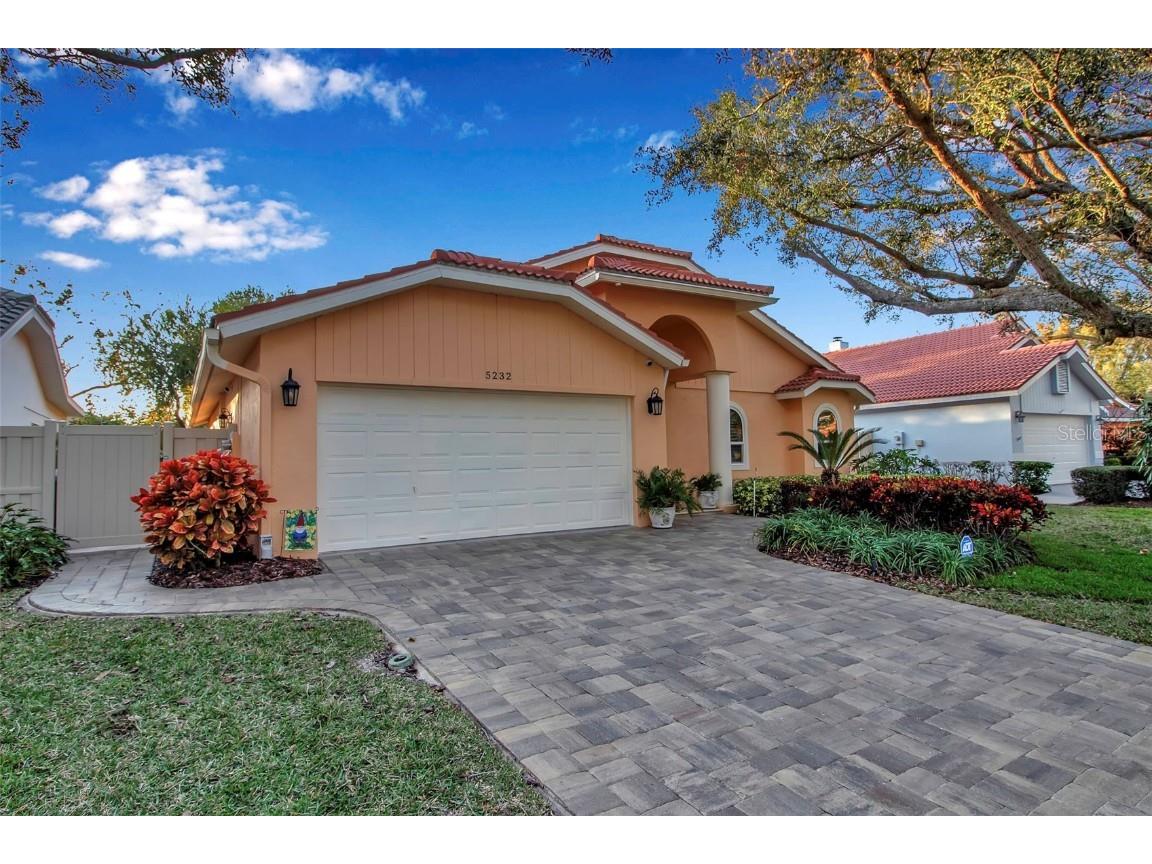 5232 White Sand Circle NE Saint Petersburg FL 33703 TB8346285 image2
