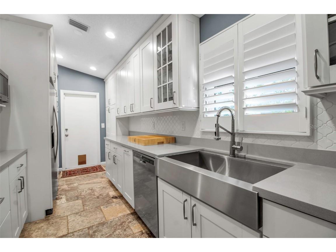 5232 White Sand Circle NE Saint Petersburg FL 33703 TB8346285 image21